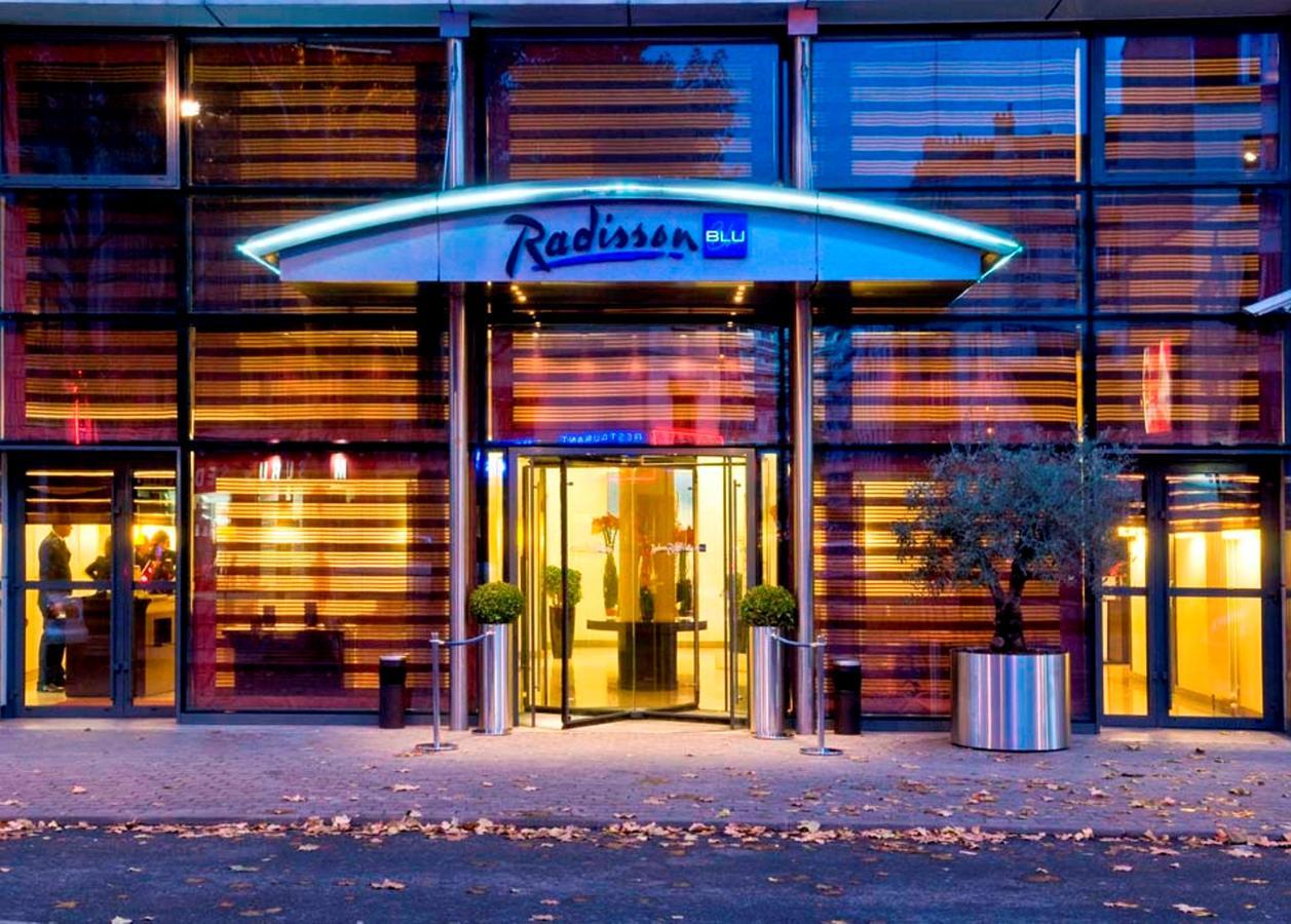 Radisson Blu Hotel, Paris Boulogne Exterior photo